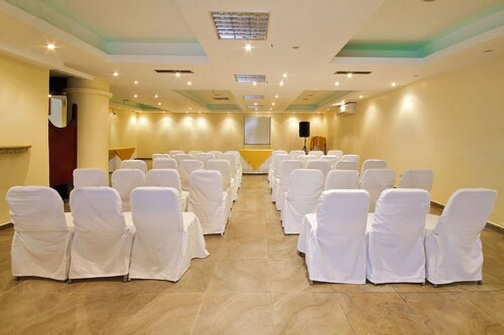 Hotel Ambato 37/40