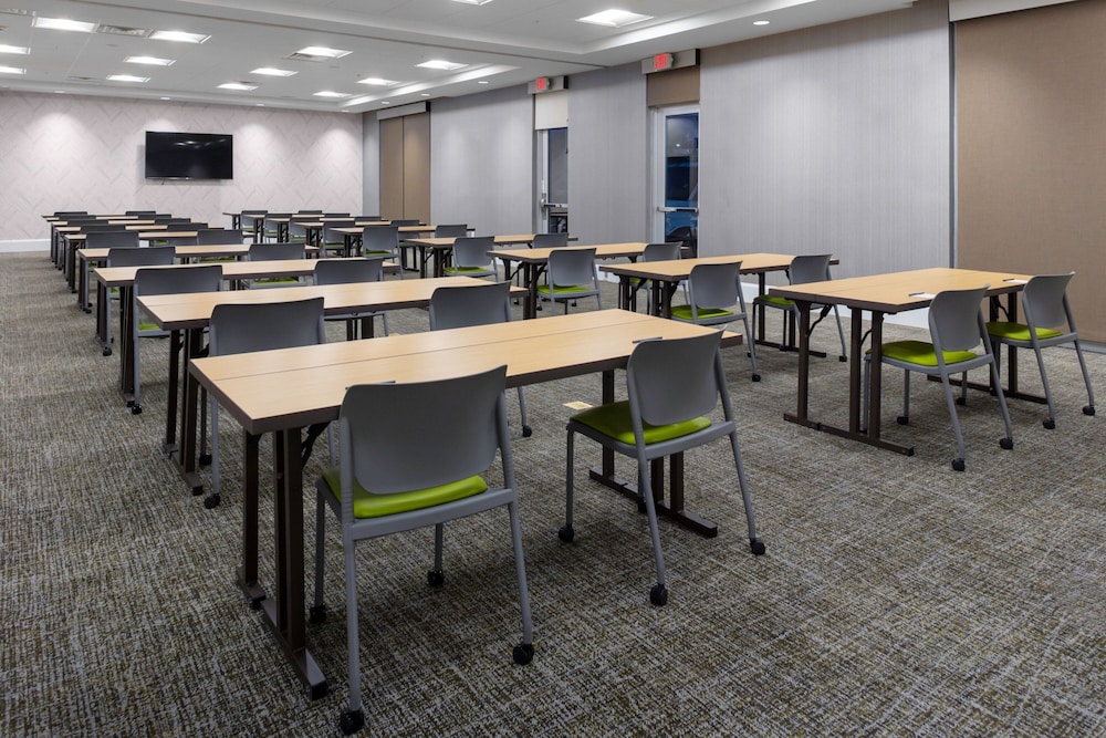 SpringHill Suites by Marriott Suwanee Johns Creek 34/46