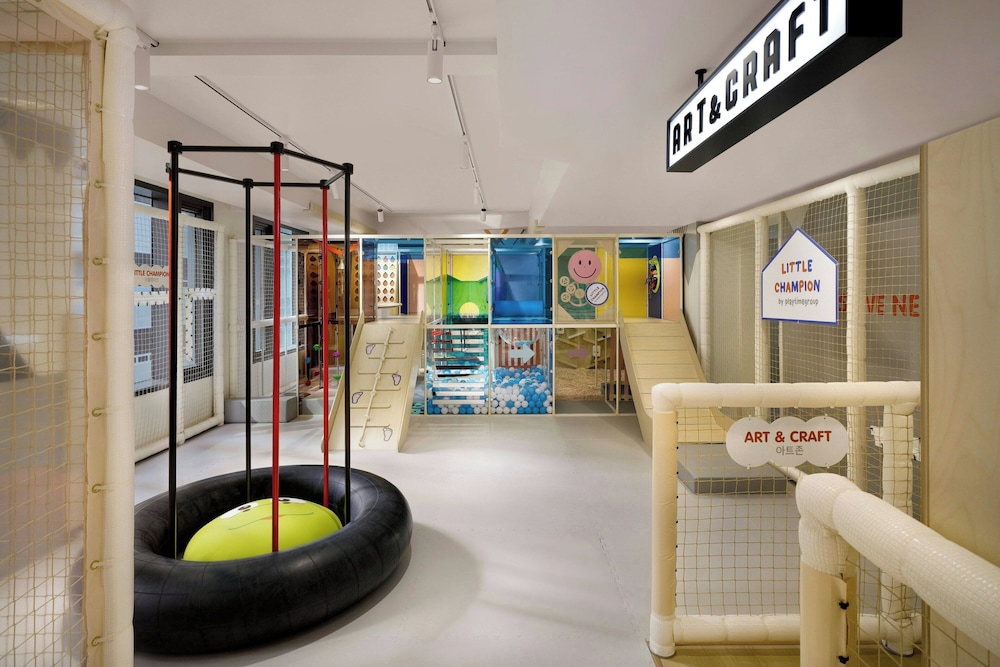 AC Hotel by Marriott Seoul Gangnam 42/47