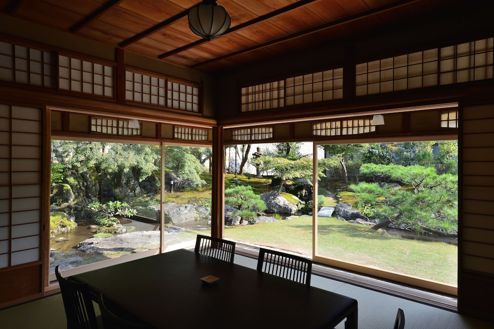 AOI Suites at Nanzenji Kan-un-an 70/92