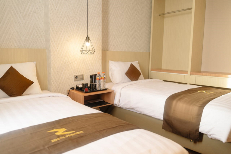 Zenith Premiere Hotel Baubau 3/11