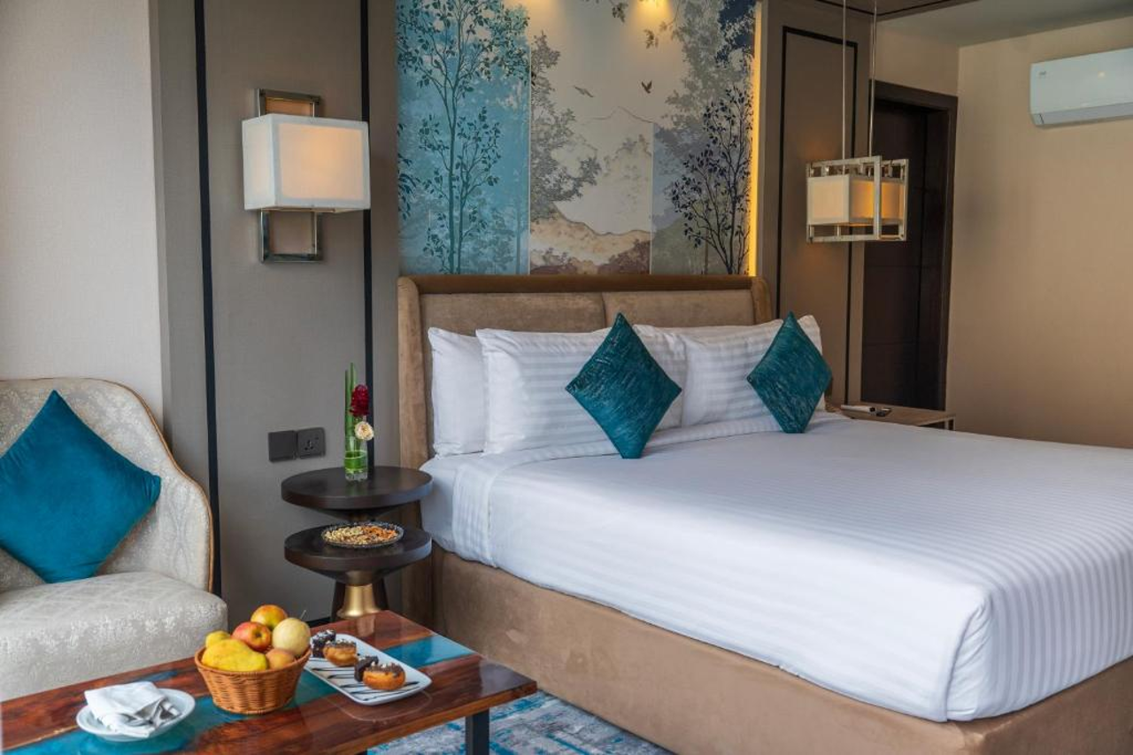 Pearl Continental Resort Attabad Lake 7/15
