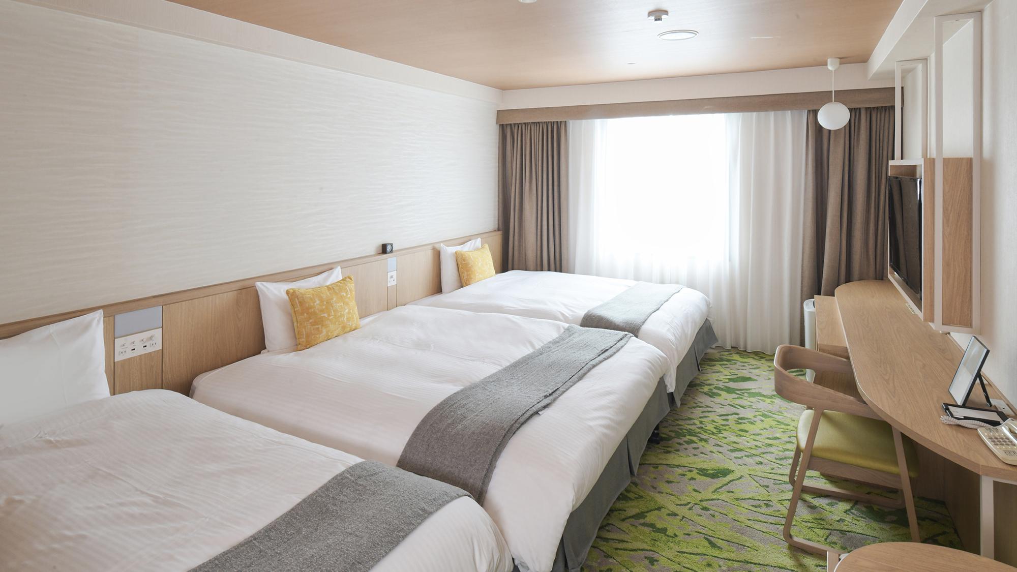 Room, Triple, Twin Beds, with Extra Bed, Smoking Type Not Guaranteed
