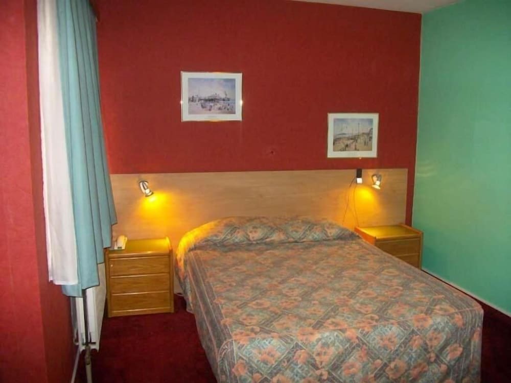 Hotel Evergreen 13/31