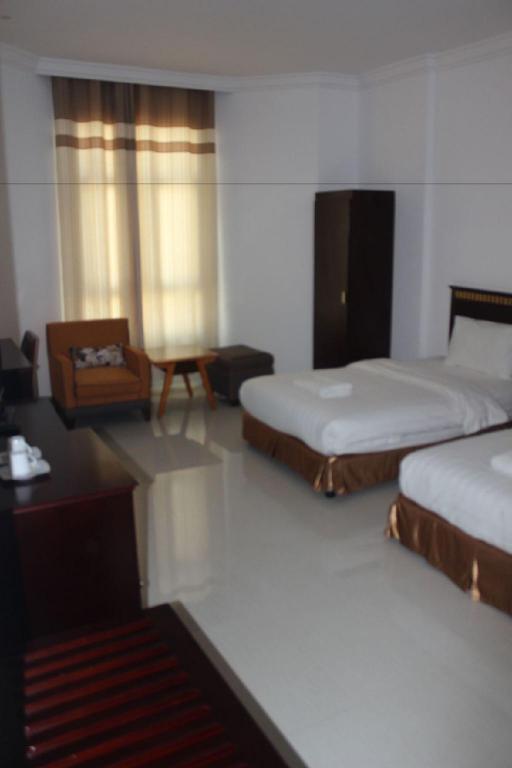 Room, Double Bed, Lateral Side Sea View