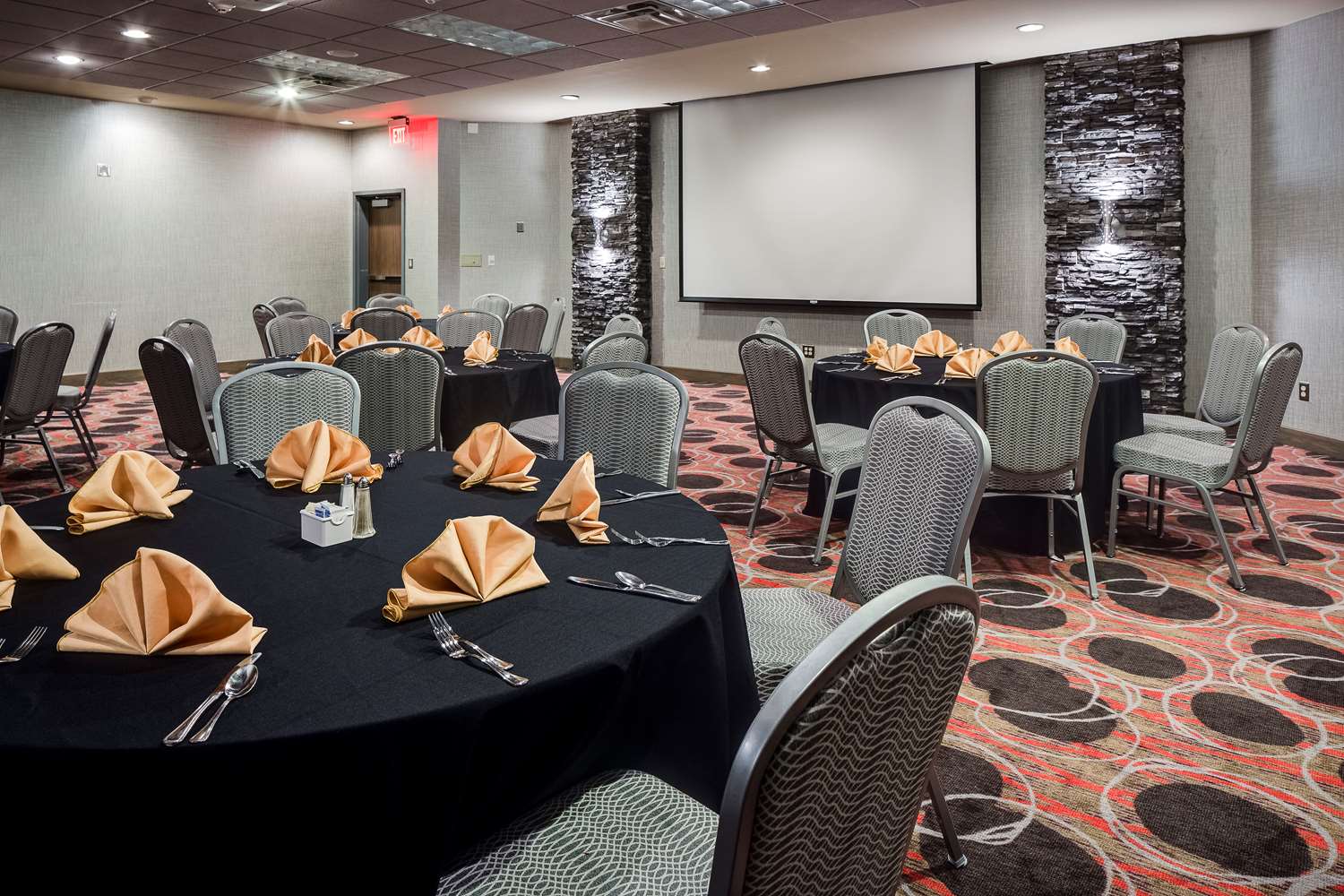 Hampton Inn Iowa City/Coralville 41/54