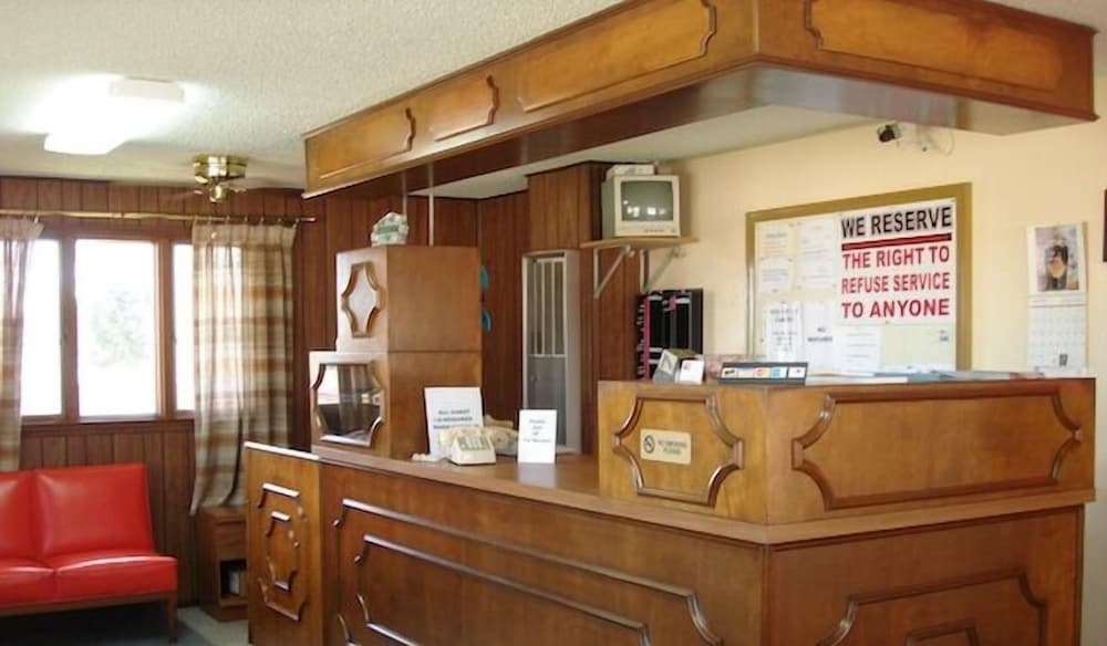 Nevada Inn 3/27