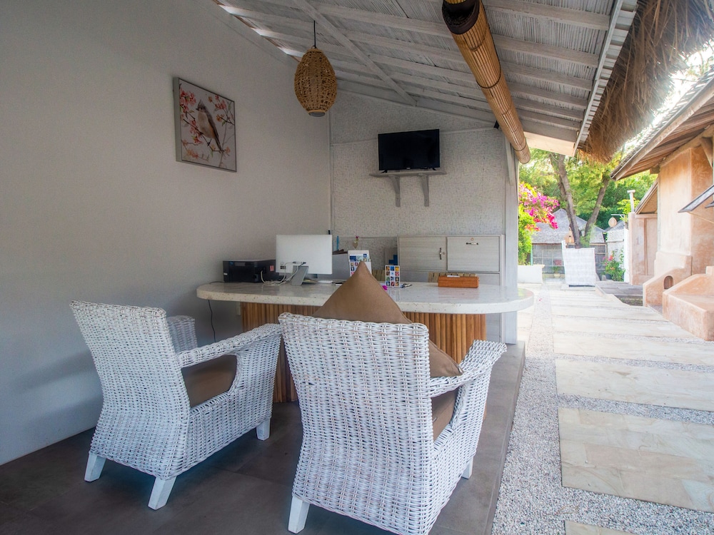 AVIA VILLA RESORT 12/33