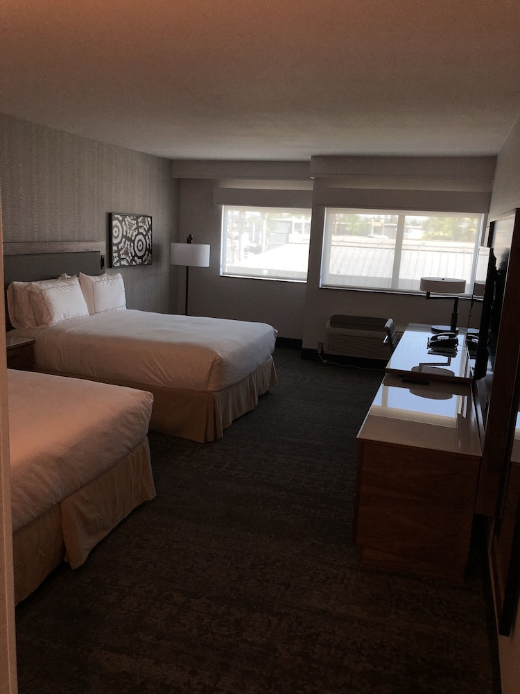 Doubletree By Hilton Fullerton Ca 20/45