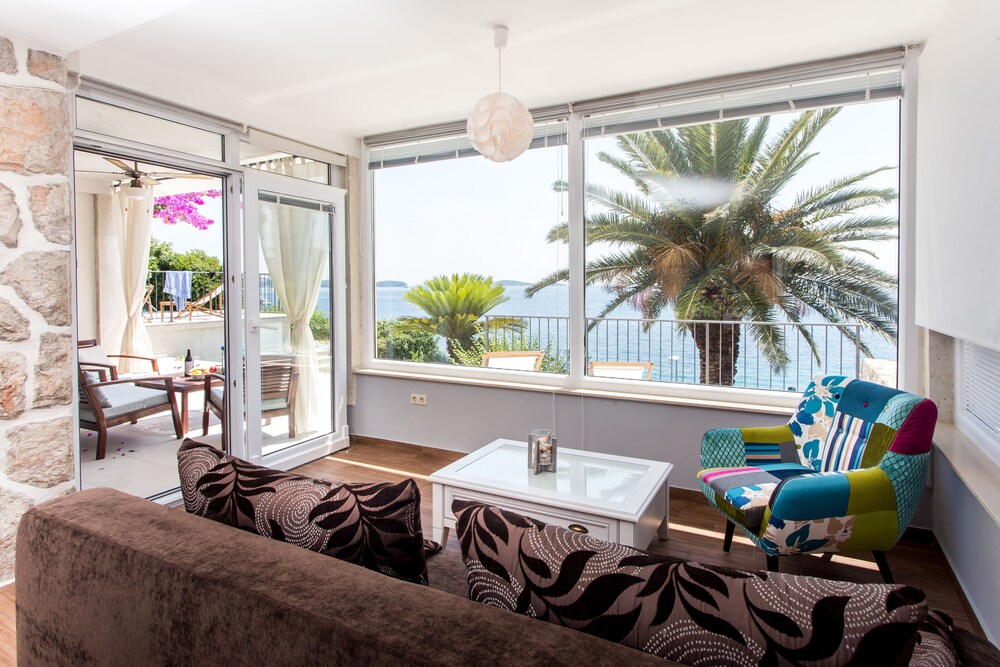 Apartments Villa Mirjana 39/75