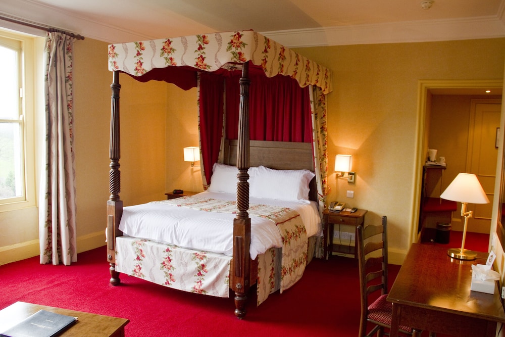 The Duke Of Cornwall Hotel 10/73