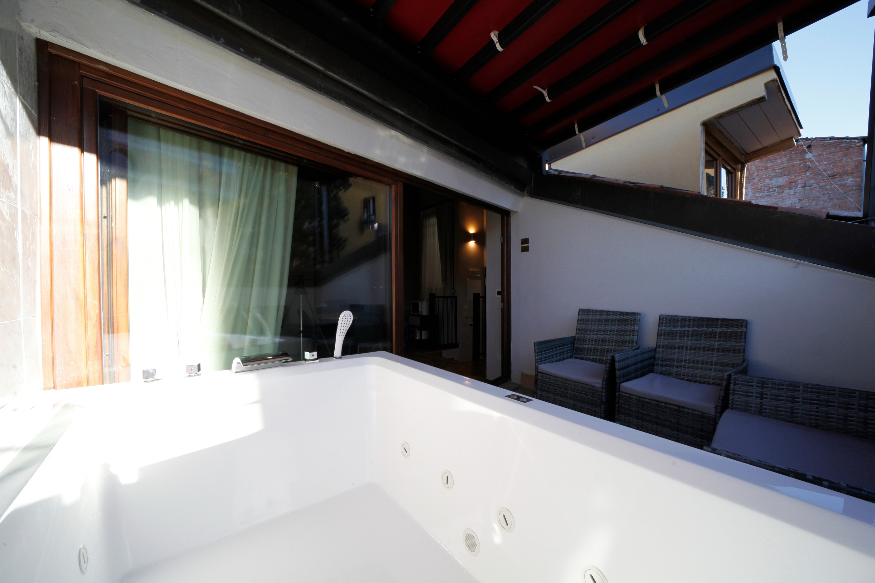 Falegnami Suites 5/50