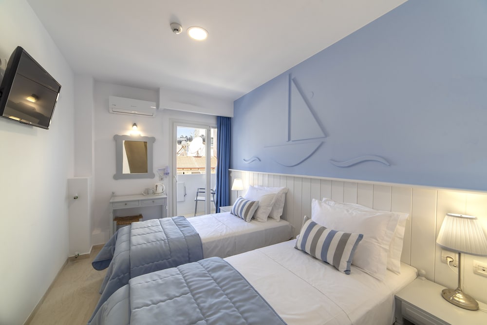 CLASSIC, DOUBLE BED, SEA VIEW