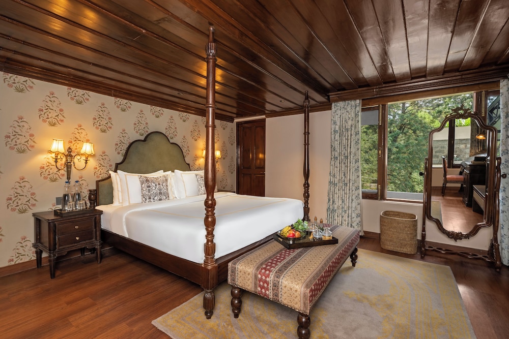 Premier Room