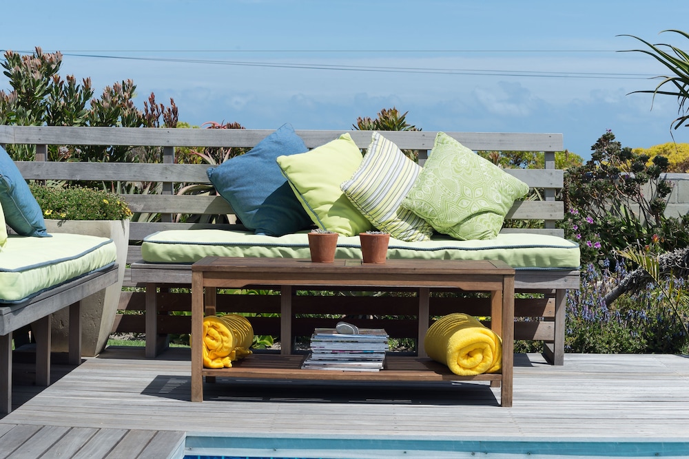 Stay at Friends (Guest house) 2/50