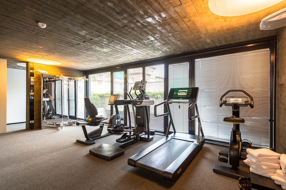 Duparc Contemporary Suites 40/73