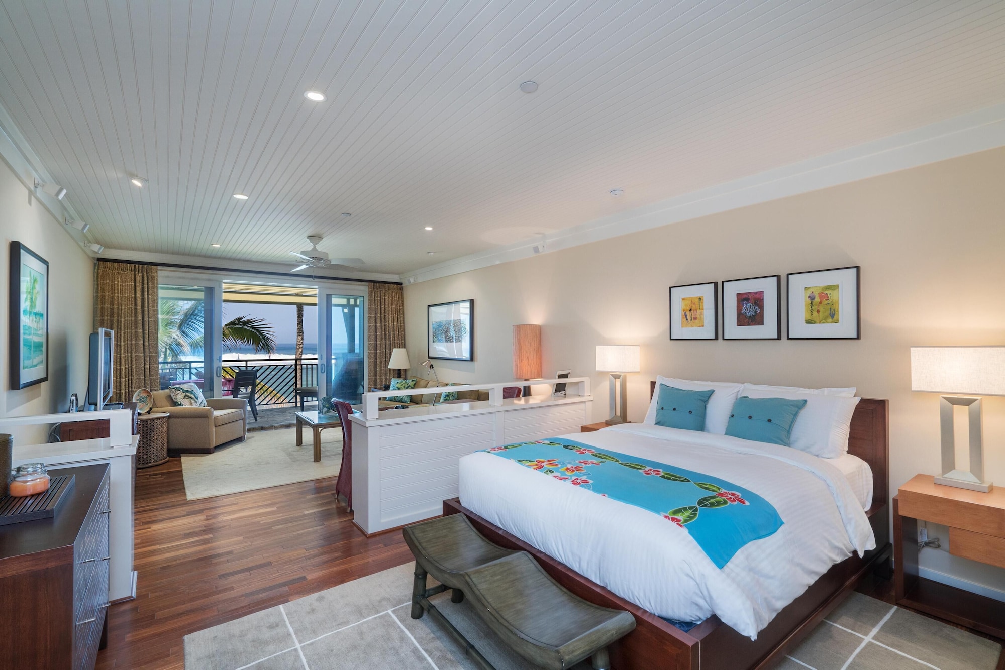 PANORAMIC, VILLA, QUEEN BED, OCEAN VIEW, SOFA