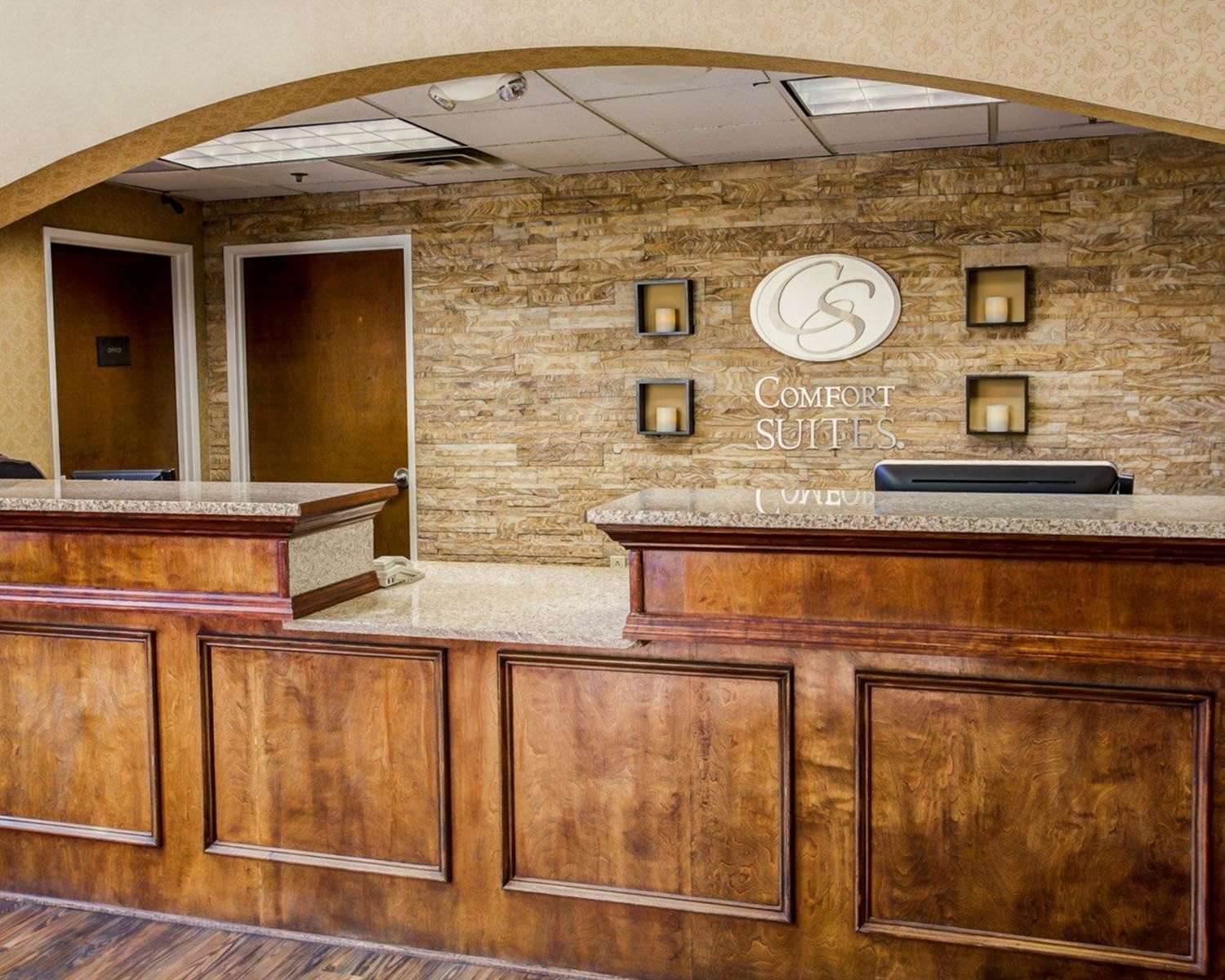 Comfort Suites Georgetown, KY 8/44