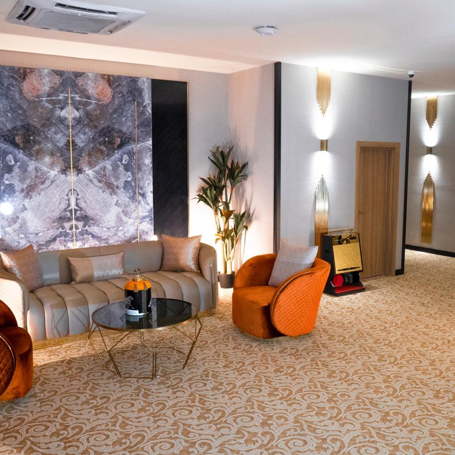 Yarmouk International Hotel 66/75