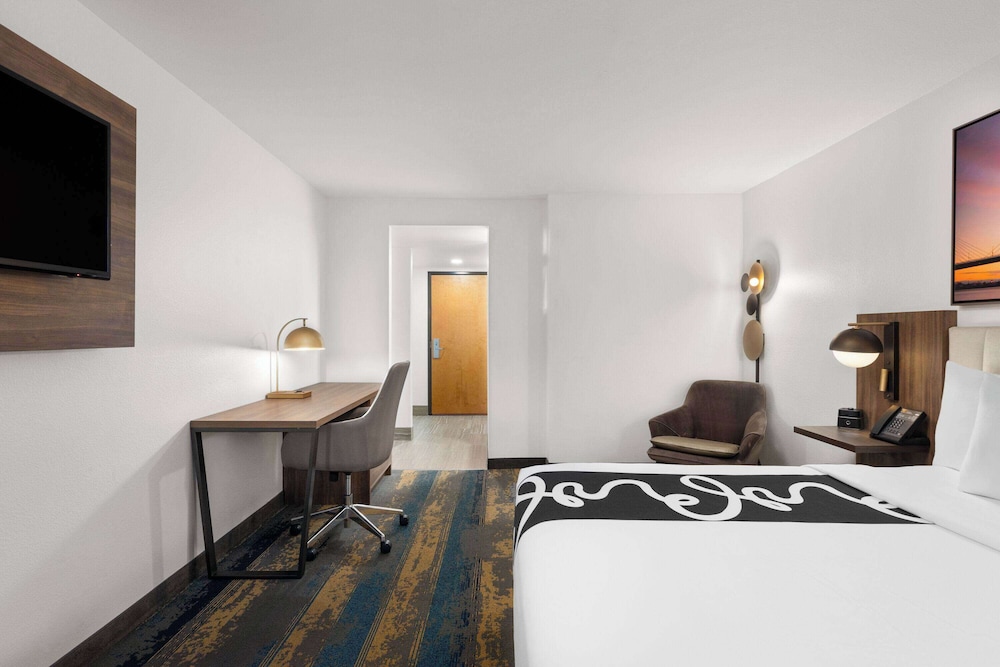 غرفة بسرير كينج، La Quinta Inn & Suites by Wyndham Kennewick 3/9