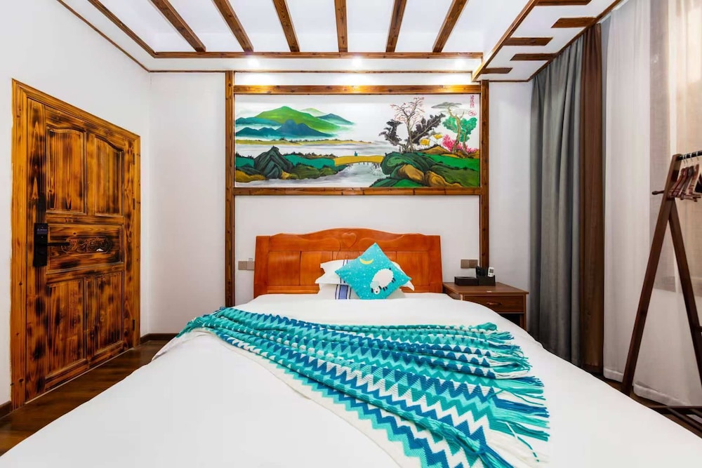 Hotel California Zhangjiajie 11/50