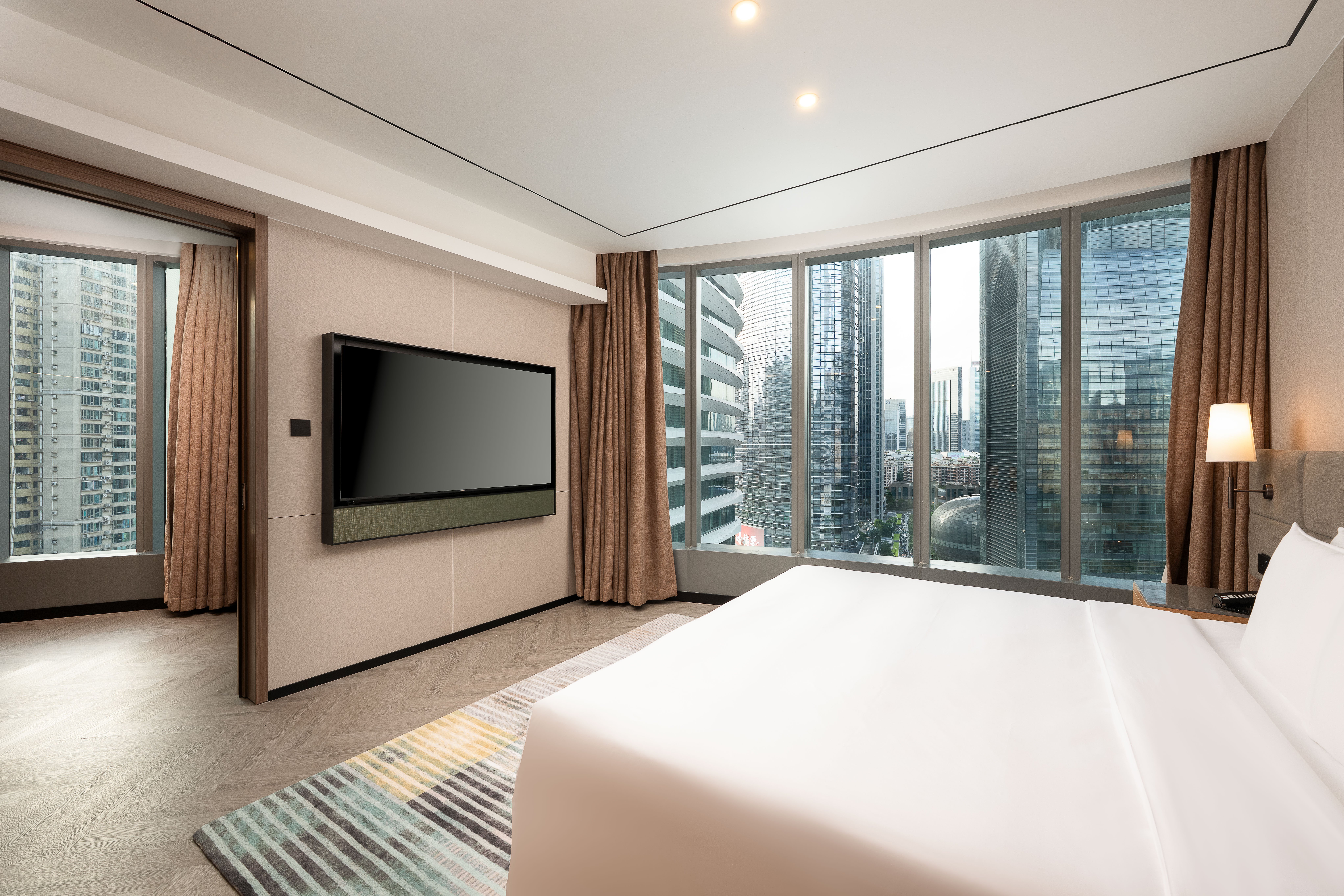 1 Bedroom, Suite