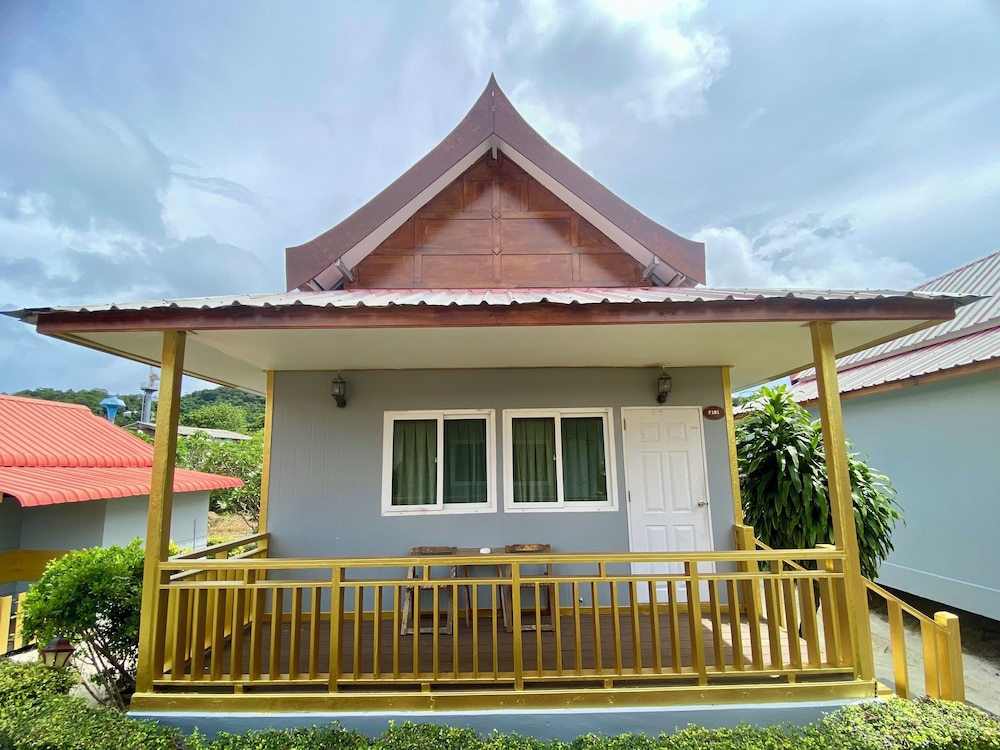 PHI PHI BA KAO BAY RESORT 1/50