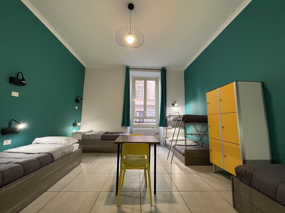 Palladini Hostel Rome 13/50