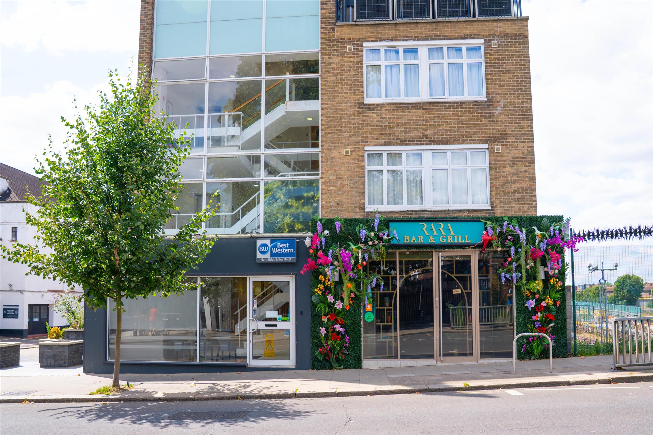 Best Western Northfields Ealing Hotel 31/32