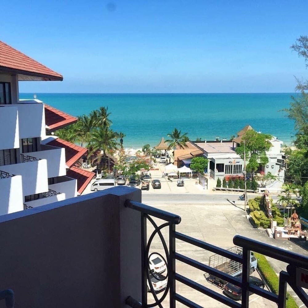 Supar Royal Beach Khanom 40/46