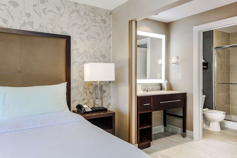 Homewood Suites by Hilton Long Island Melville 18/49