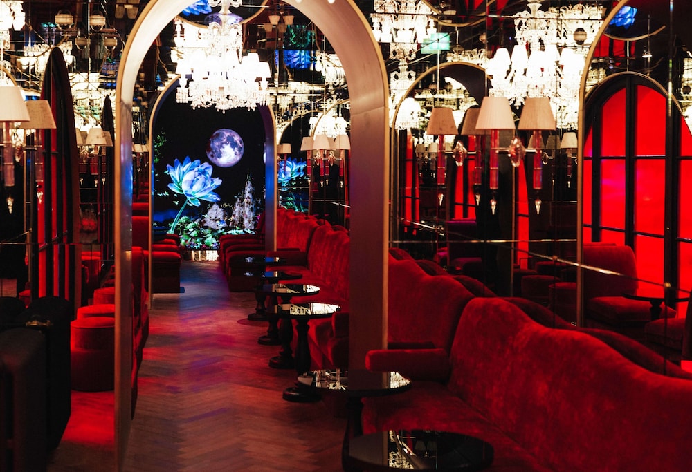 Sax Paris, LXR Hotels & Resorts 50/56