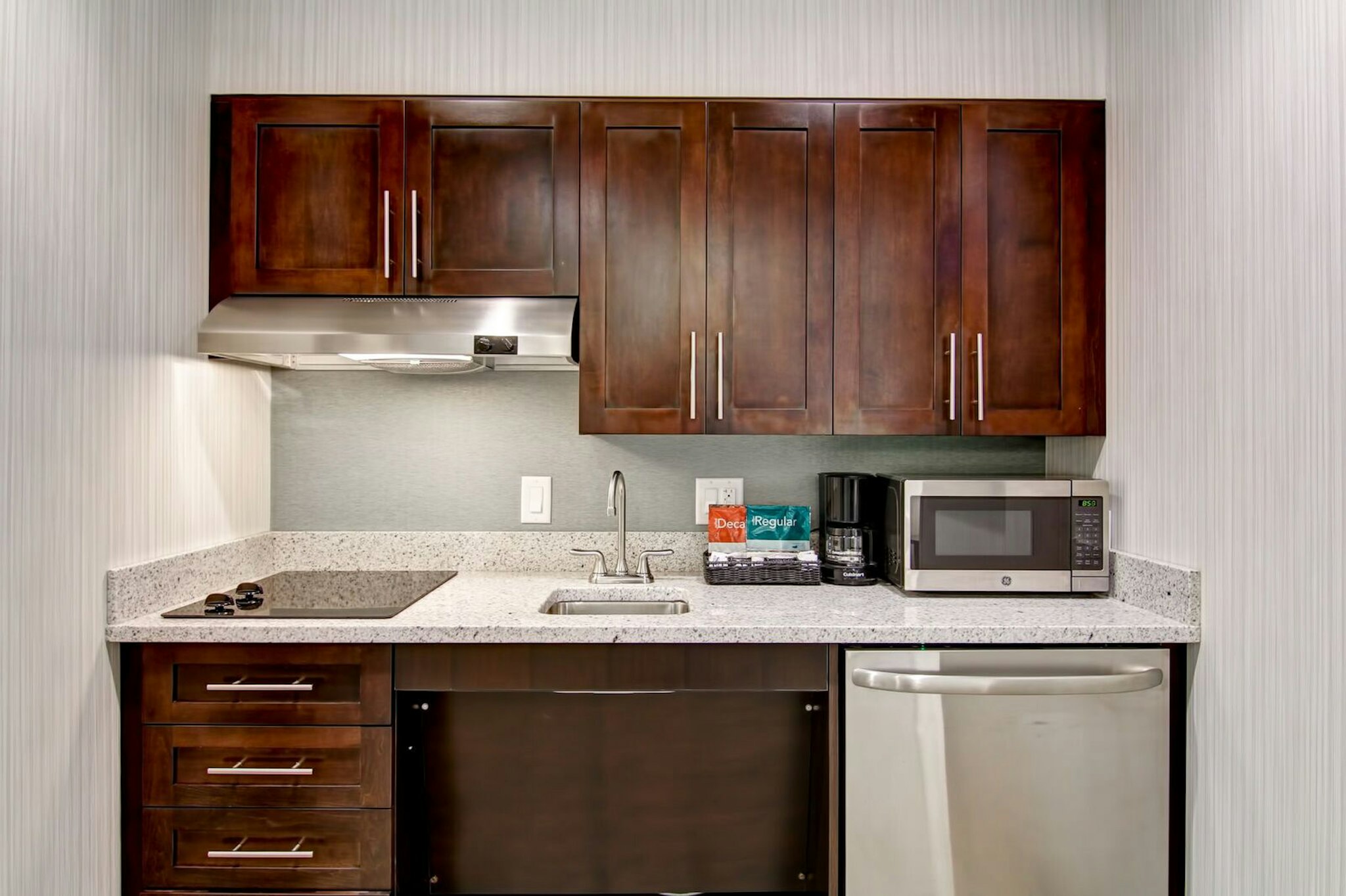 Homewood Suites By Hilton Clifton Park 43/43