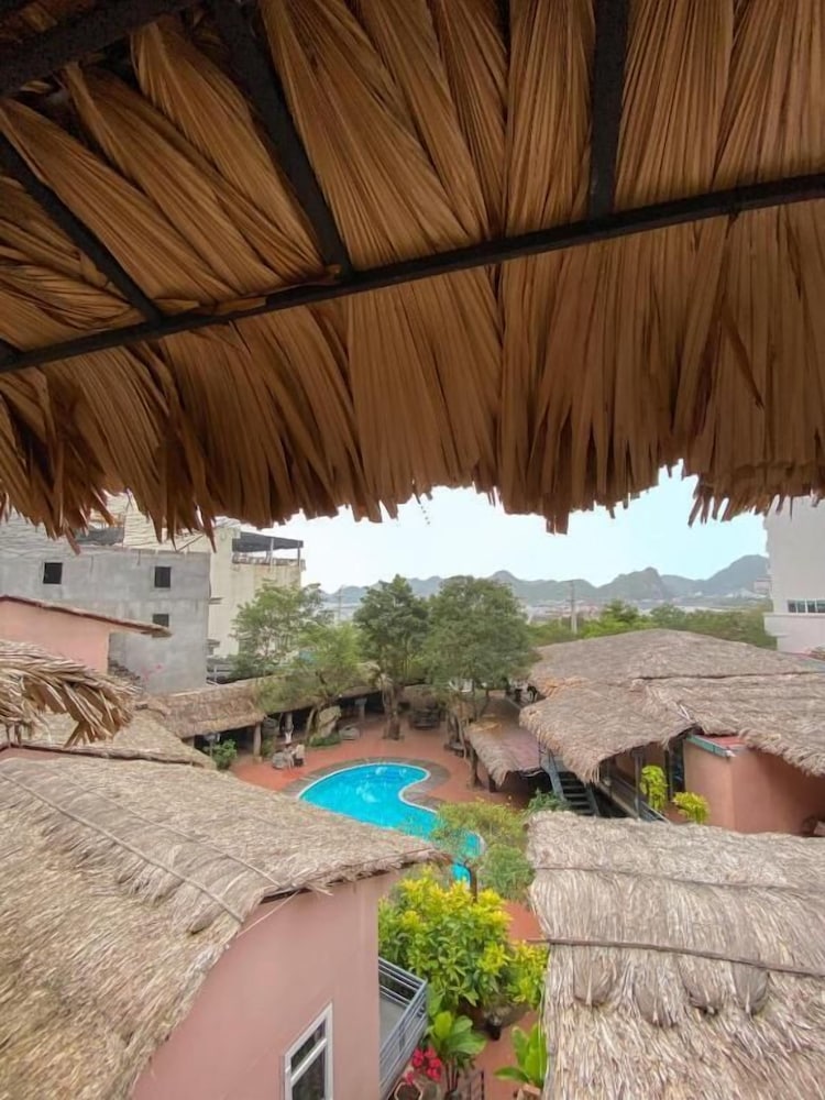 Catba Oasis Bungalows - Hostel 33/45