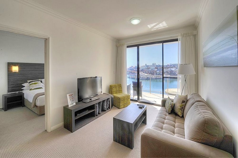 Dolphin Quay Apartments 39/71