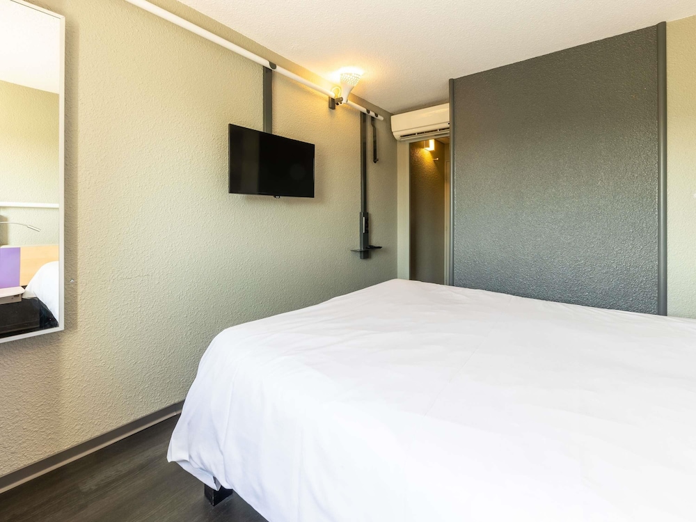 ibis Vesoul 18/56