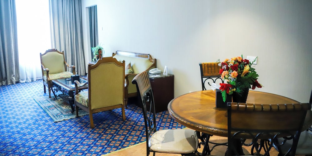 Ramee Guestline Hotel 36/63