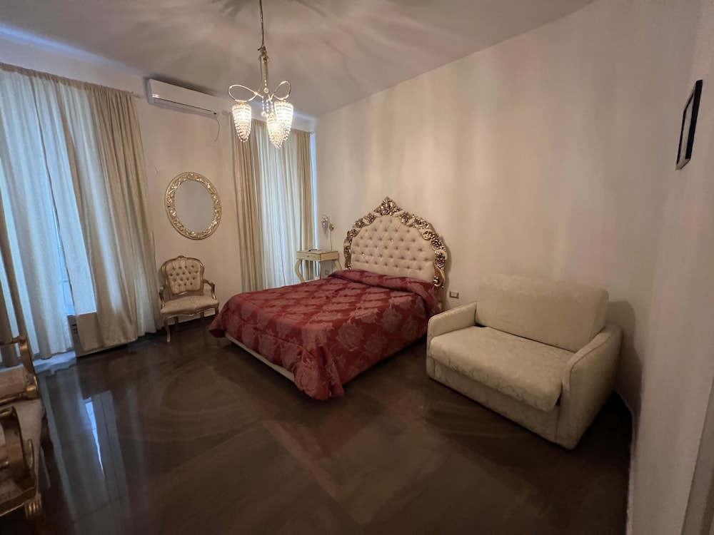 Stazione Napoli Guesthousemariafrancesca 22/36