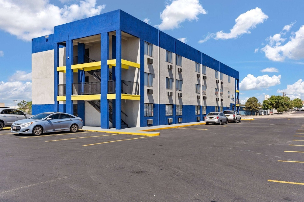 Days Inn by Wyndham Albuquerque I-25 37/50