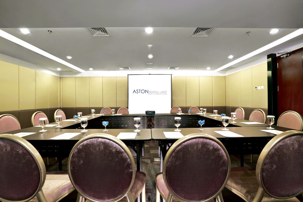 Aston Sentul Lake Resort and Conference Center 52/57