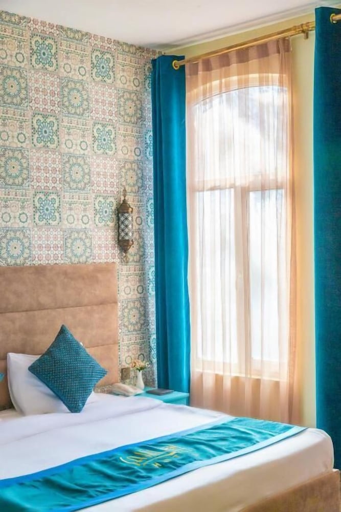 Sahil Inn Hotel 13/45