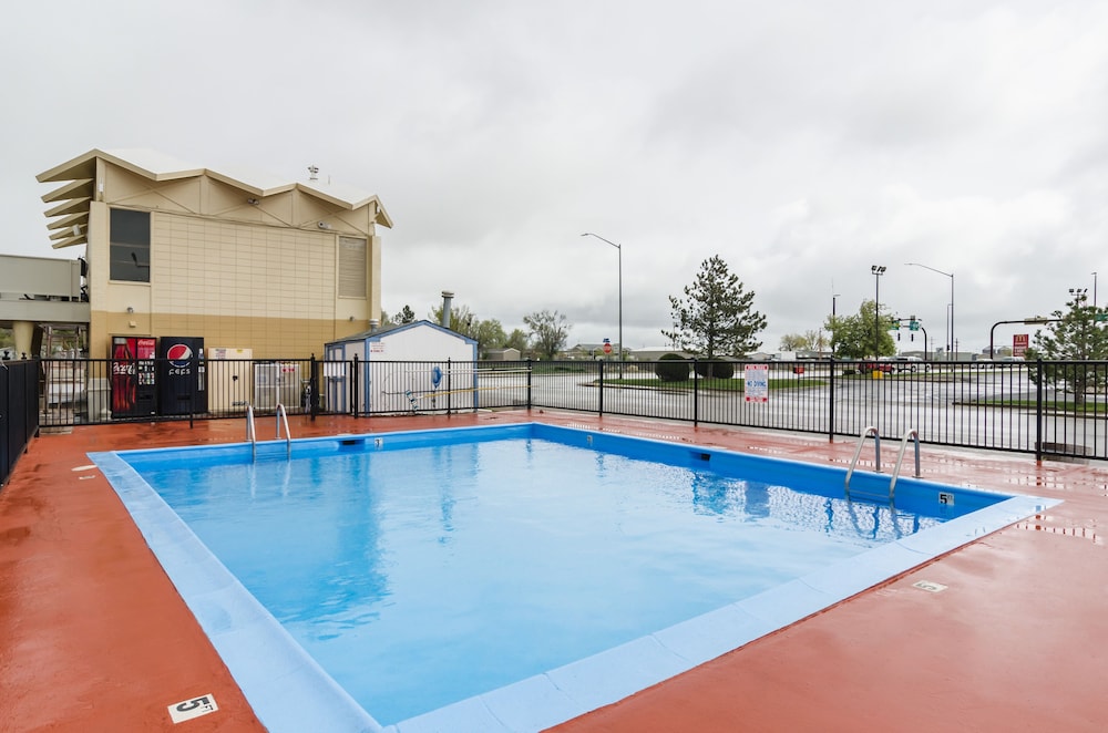 Alamo Inn Suites 33/61
