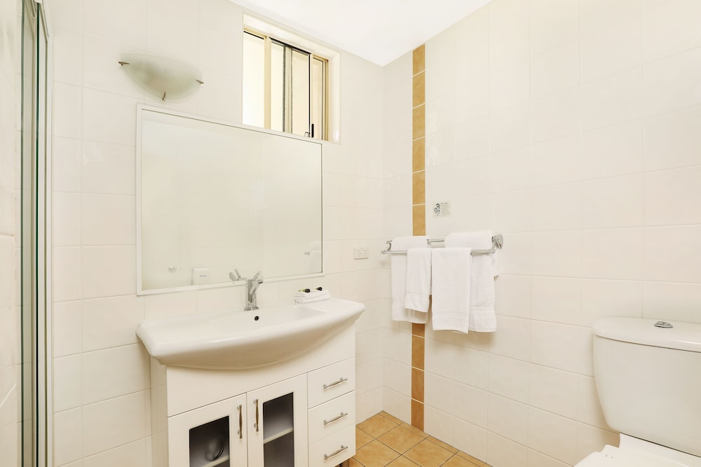 Caboolture Riverlakes Motel 27/66