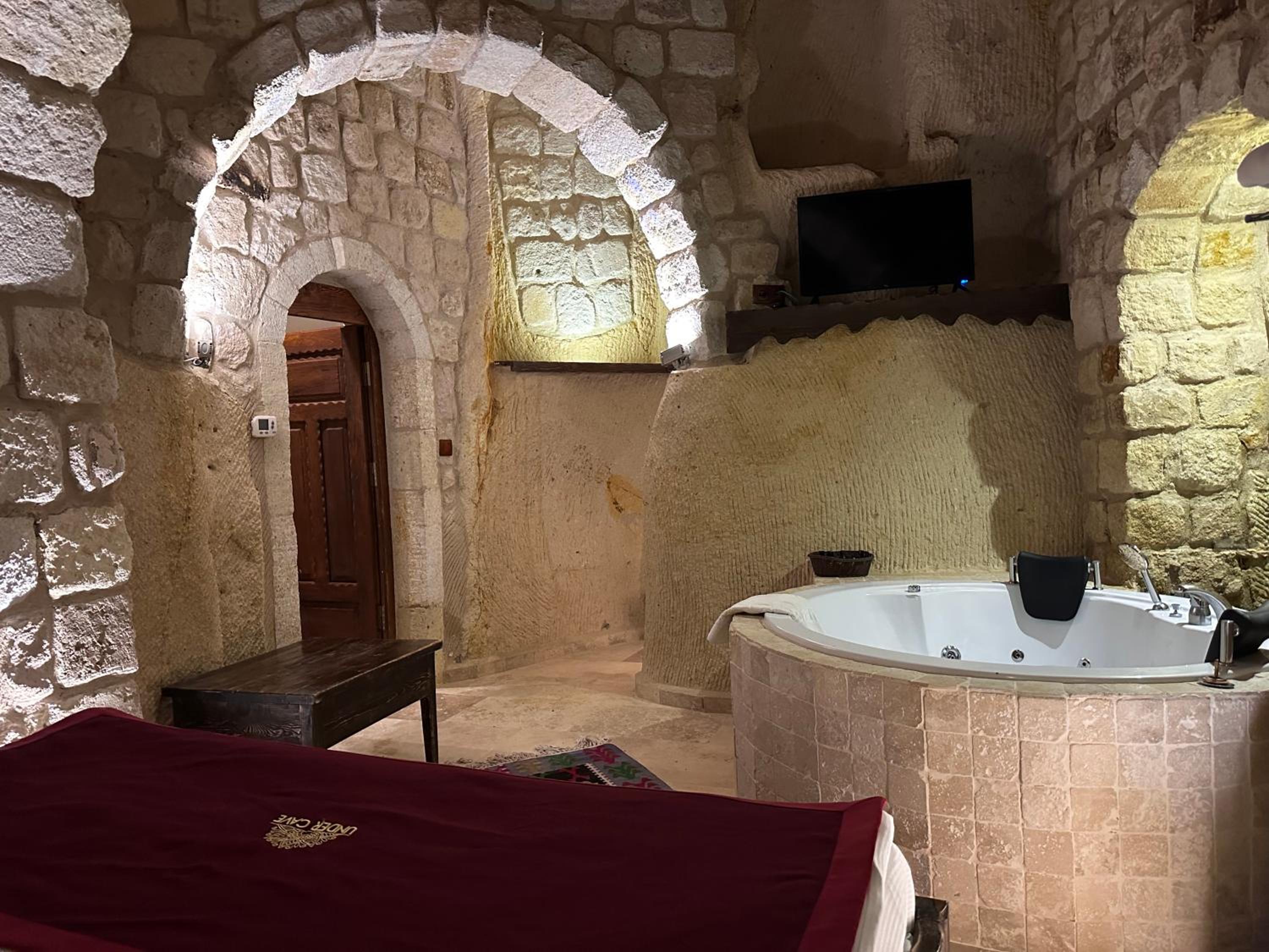 غرفة ديلوكس بسرير مزدوج، Under Cave Hotel 7/10