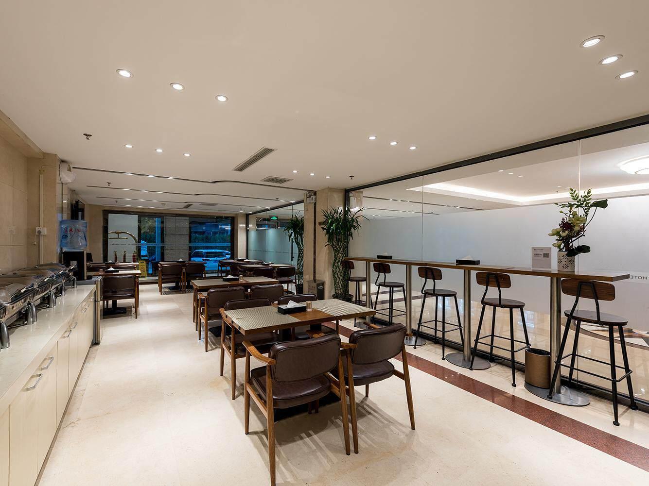 James Joyce Coffetel (Yangqiao Branch, Beijing South Railway Station) 32/42