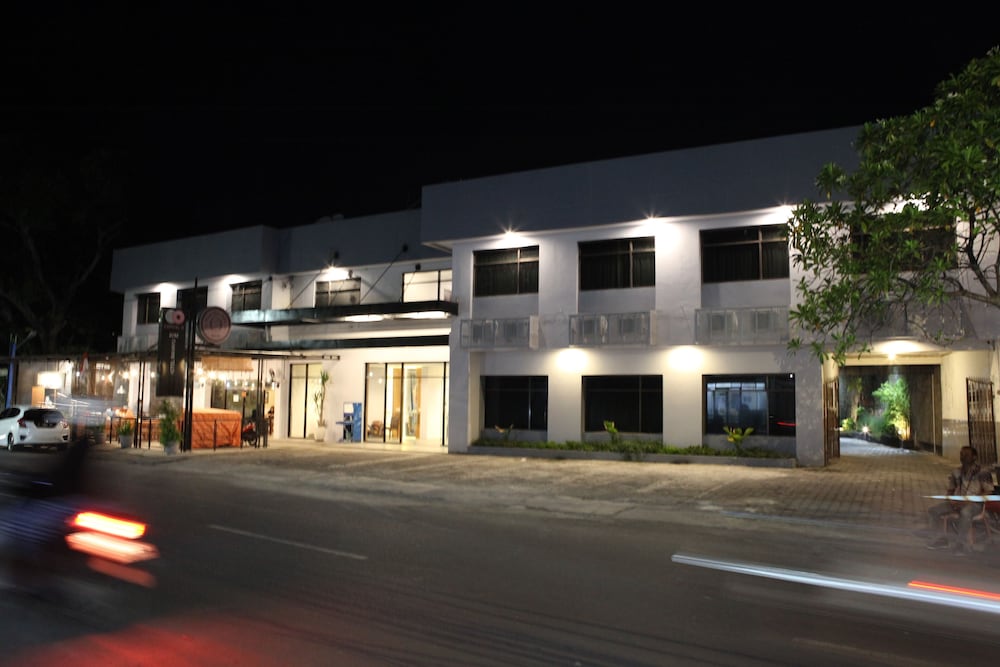 Rahayu Hotel Cirebon 4/60