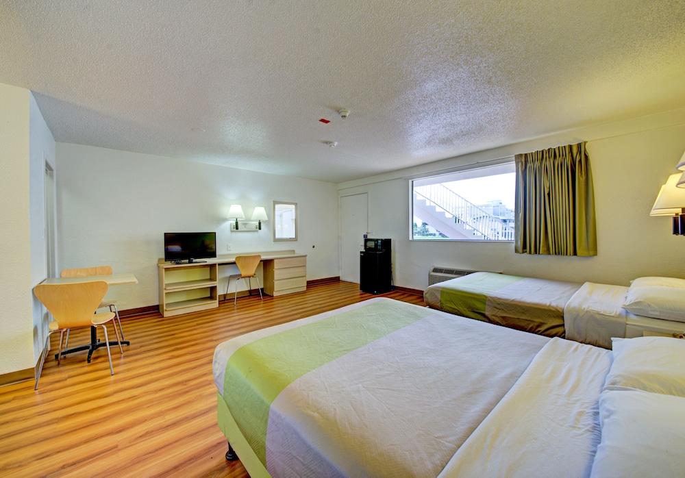 Motel6 Cocoa Beach, FL 14/61