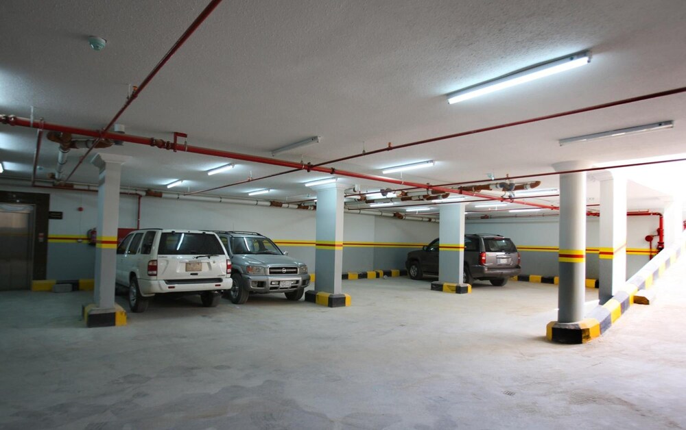 ريست نايت للأجنحة الفندقية النفل(Rest Night Serviced Apartments - AL Nafal) 65/72