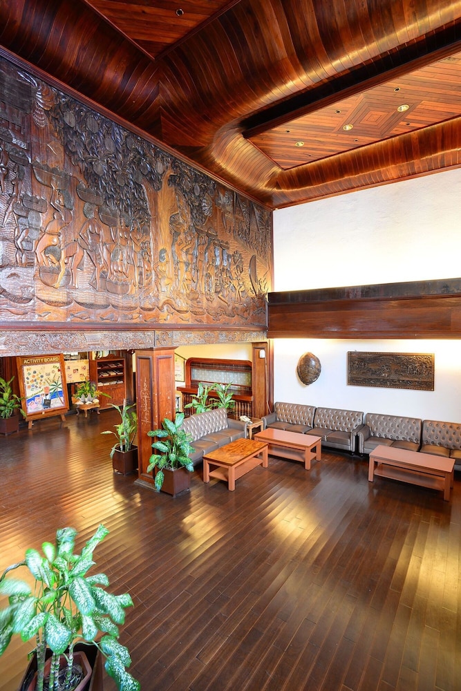 Airai Water Paradise Hotel And Spa 10/56