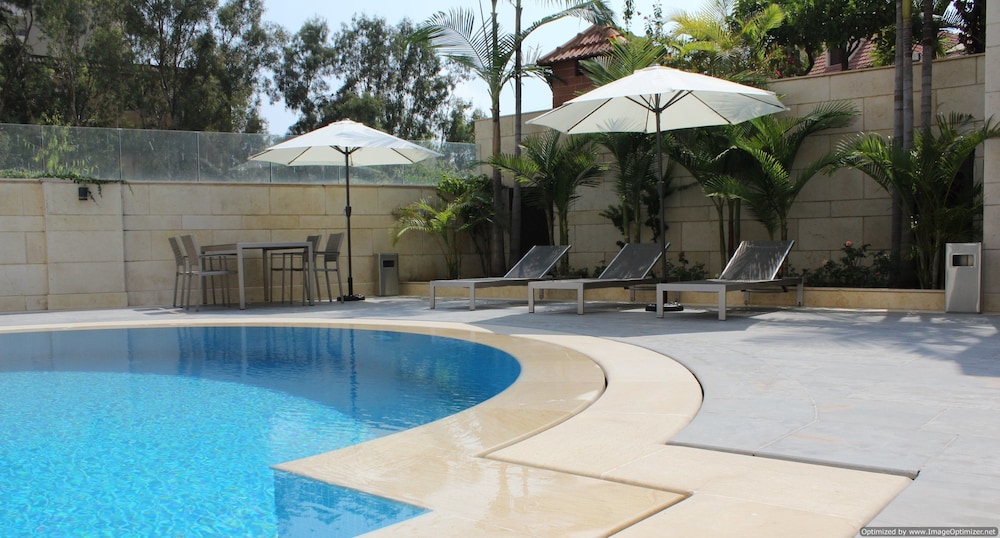 The Rooms Boutique Hotel 8/71